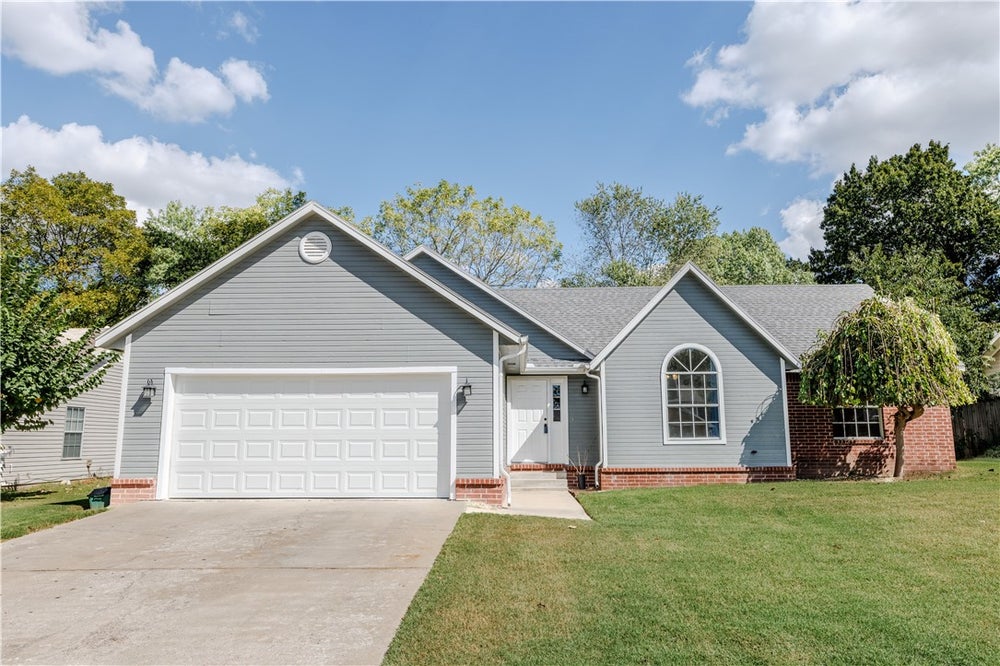 1856 Salem Road, Fayetteville, AR 72704 BHGRE