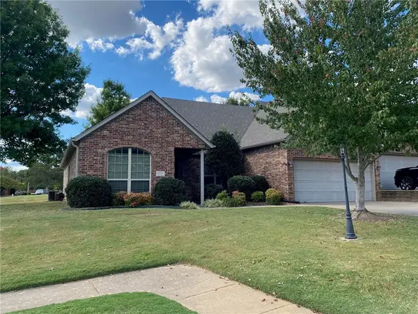 4221 Zion Valley Drive, Fayetteville, AR 72703