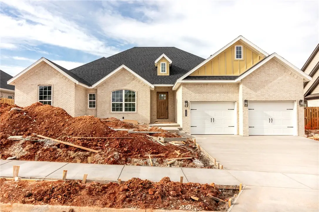 1432 Cittadella Avenue, Tontitown, AR 72762 - Image #1