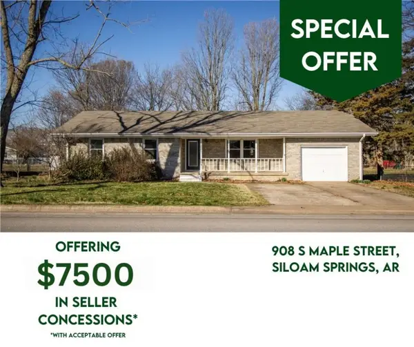 908 S Maple Street, Siloam Springs, AR 72761