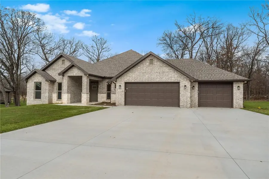 15324 S Bethel Heights Road, Gentry, AR 72734 - Image #2