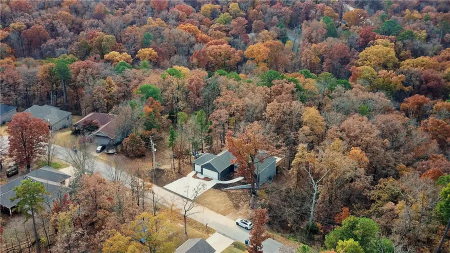 55 Melbourn Drive, Bella Vista, AR 72714 - Image #2