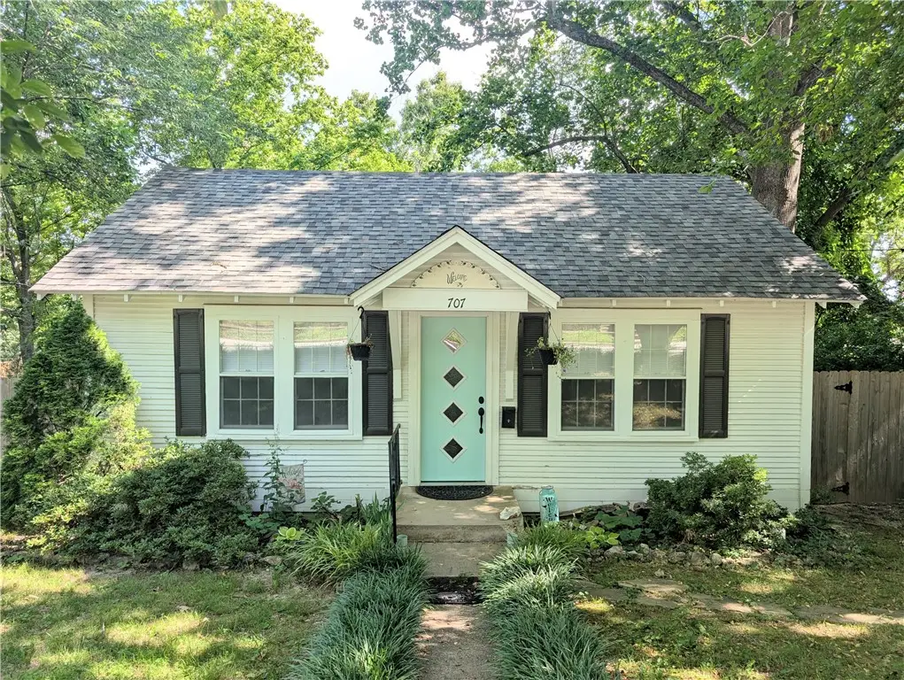 707 W South Avenue, Harrison, AR 72601 - Image #1