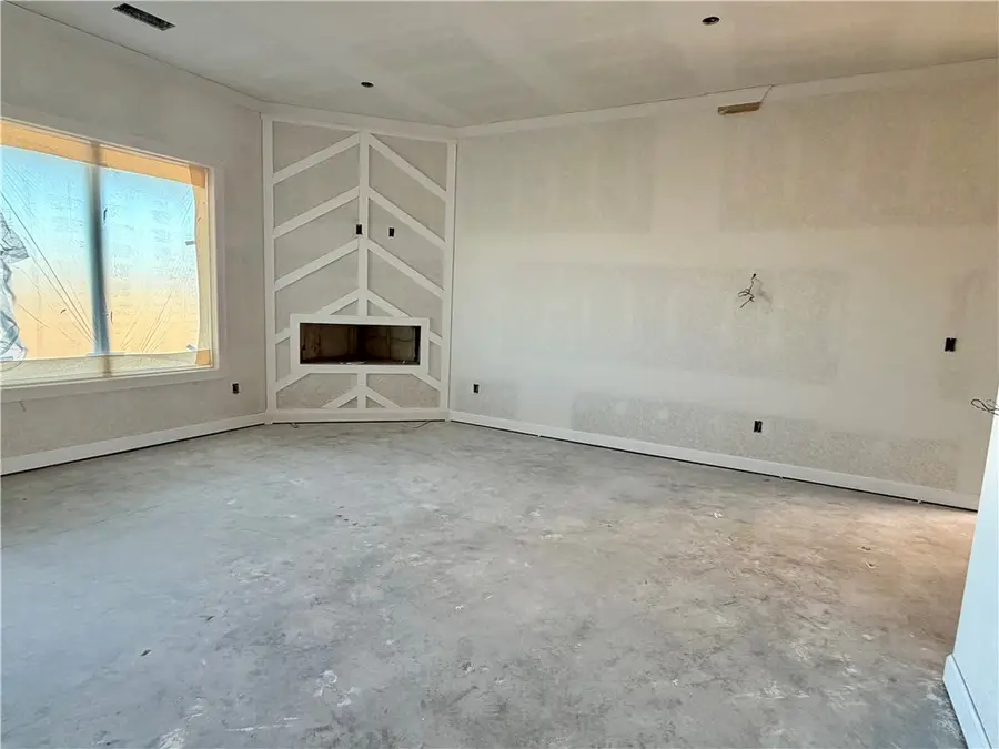 632 Primitivo Avenue, Tontitown, AR 72762 - #3