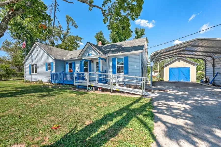 415 W Persimmon Street, Rogers, AR 72756 - Image #2