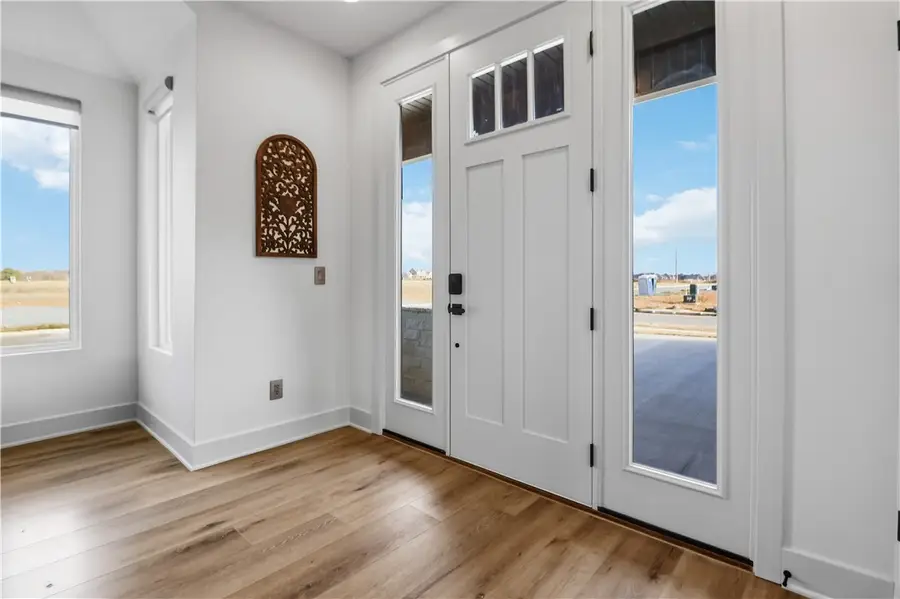 920 Thornwood Place, Centerton, AR 72713 - Image #2