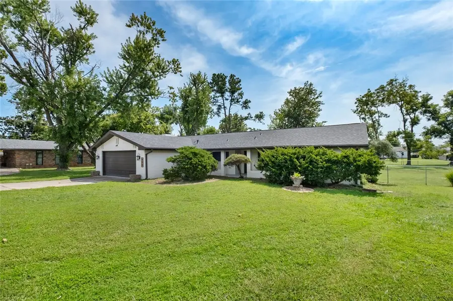 600 S Scott Circle, Rogers, AR 72758 - Image #2