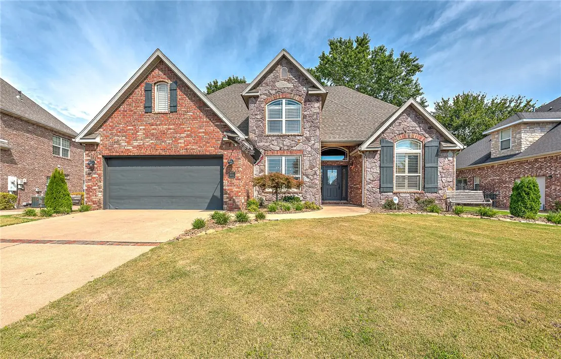 6815 W Shadow Valley Road, Rogers, AR 72758 - Image #1