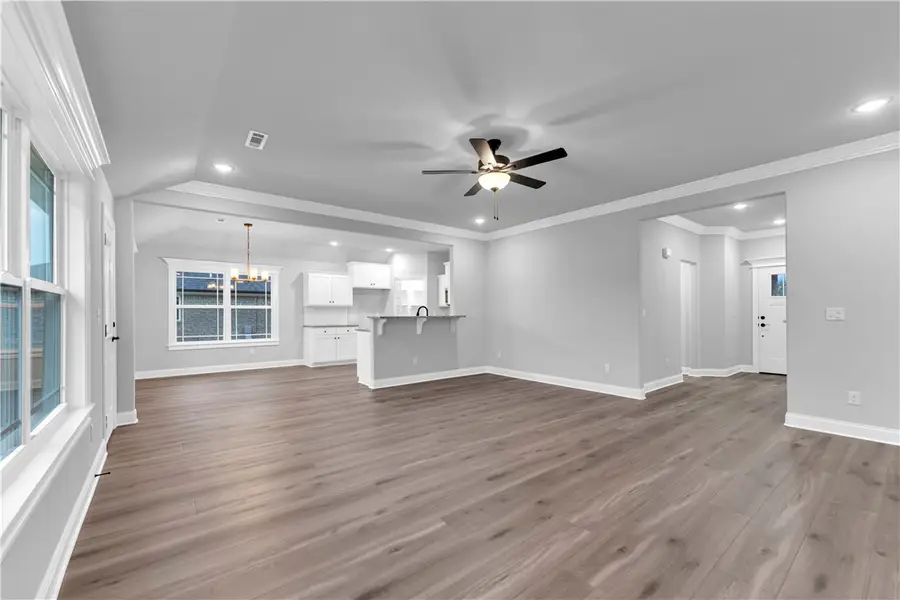 181 Tonya Loop, Huntsville, AR 72740 - Image #2