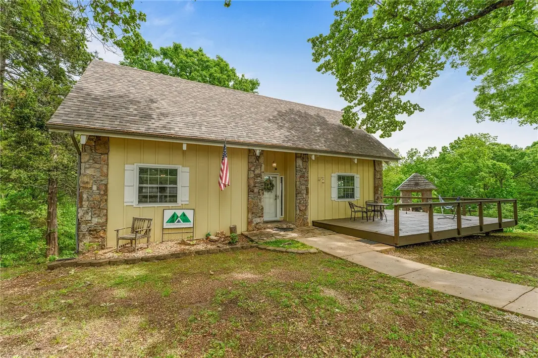 19428 W Boat Dock Road, Omaha, AR 72662 - Image #1