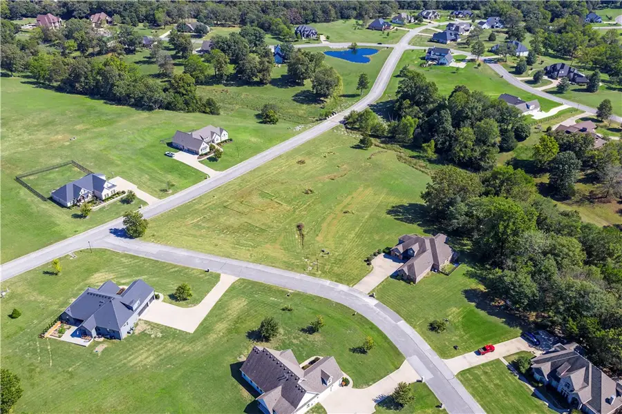 669 Knollwood Drive, Fayetteville, AR 72703 - Image #3