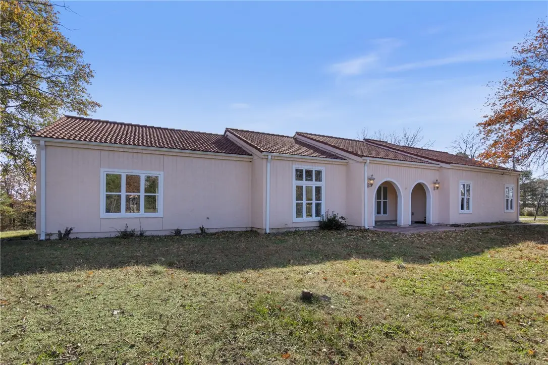 40 County Road 2404, Eureka Springs, AR 72632 - Image #1