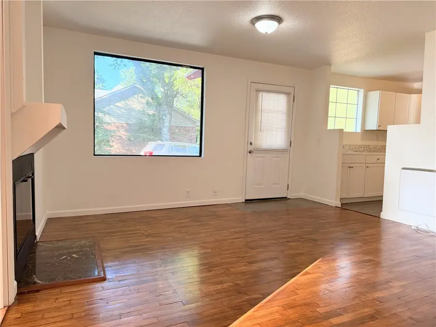 215 Montgomery Street, Clarksville, AR 72830 - Image #3