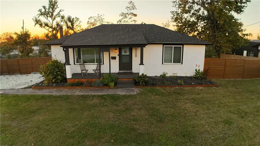 908 N 9th Street, Rogers, AR 72756 - Image #2