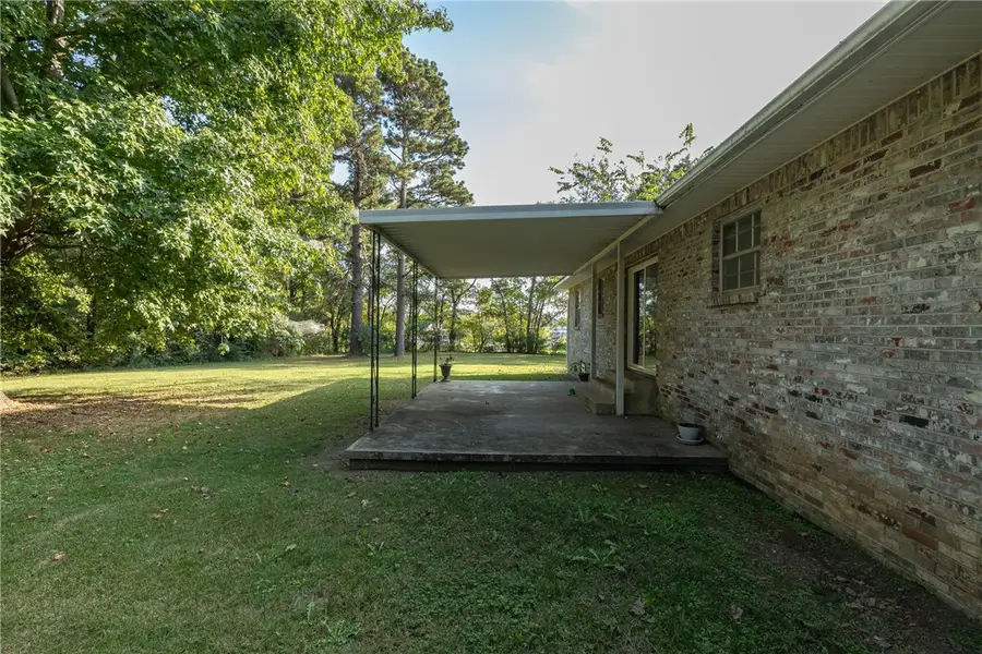 660 Crossover Road, Fayetteville, AR 72701 - Image #2