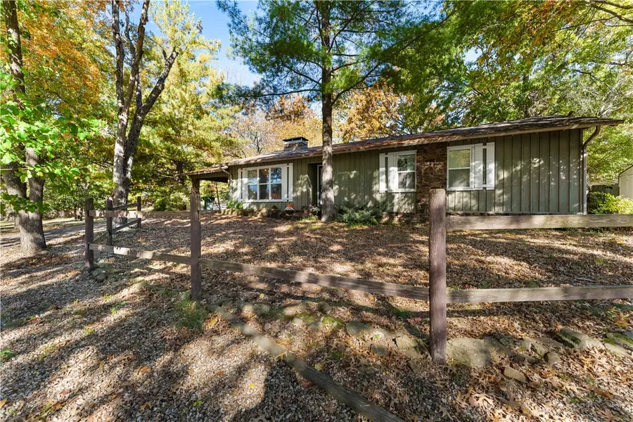 1316 Cardinal Drive, Fayetteville, AR 72703 - Image #3