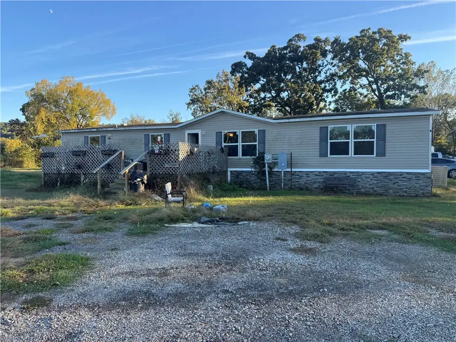 1724 Greasy Valley Road, Paris, AR 72855 - Image #2