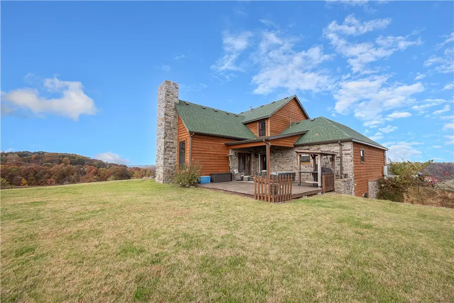 22083 W Mountain Road, Gravette, AR 72736 - Image #2