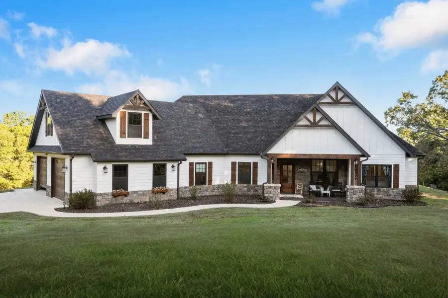 595 S Oakwood Trail, Noel, MO 64854 - Image #2