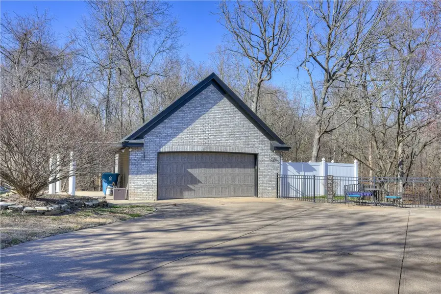 7 Deer Run, Joplin, MO 64804 - Image #2