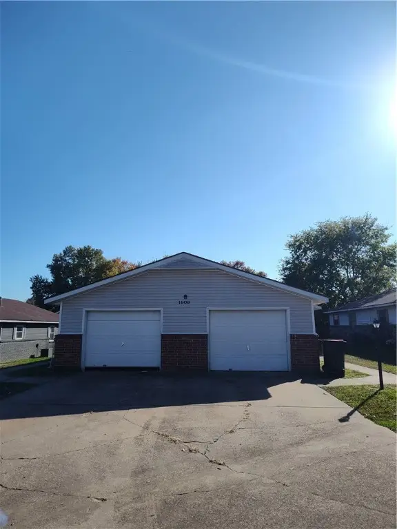 1909 Sycamore Place, Springdale, AR 72762 - Image #1