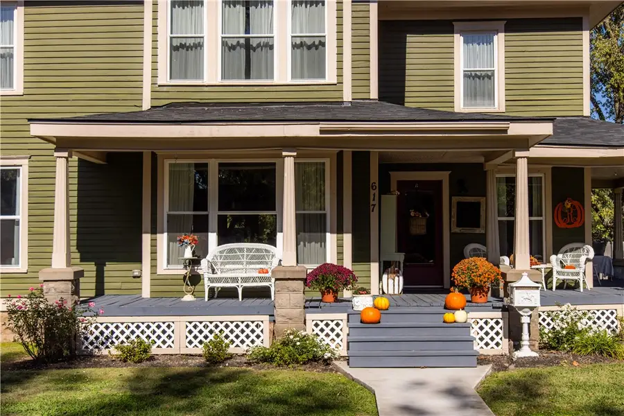 617 E Delaware Street, Siloam Springs, AR 72761 - Image #3