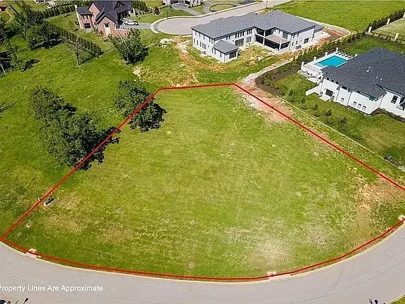 4805 S Southgate Estates Circle, Rogers, AR 72758 - Image #2