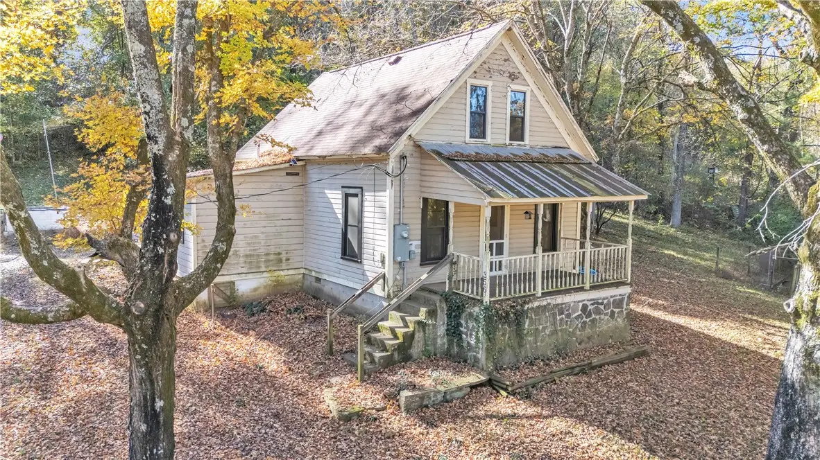 356 Madison 4281, Combs, AR 72721 - Image #1