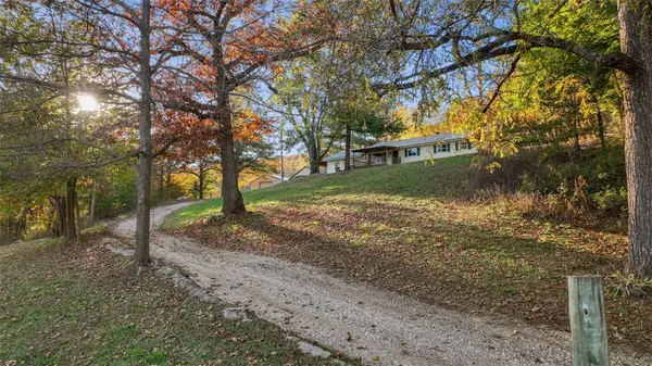 15731 Parker Branch Road, Winslow, AR 72959