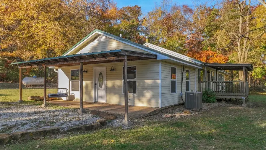 15731 Parker Branch Road, Winslow, AR 72959 - Image #2