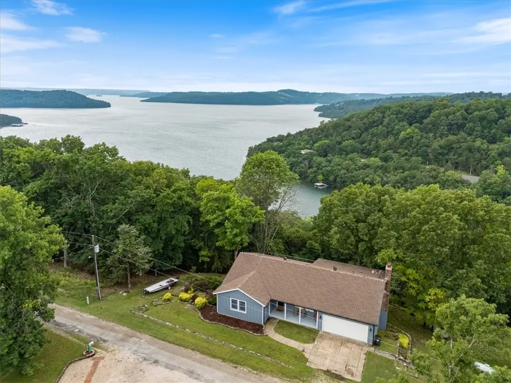 326 Hillcrest Road, Eureka Springs, AR 72631 - Image #1