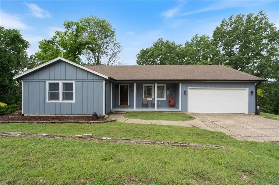 326 Hillcrest Road, Eureka Springs, AR 72631 - Image #2