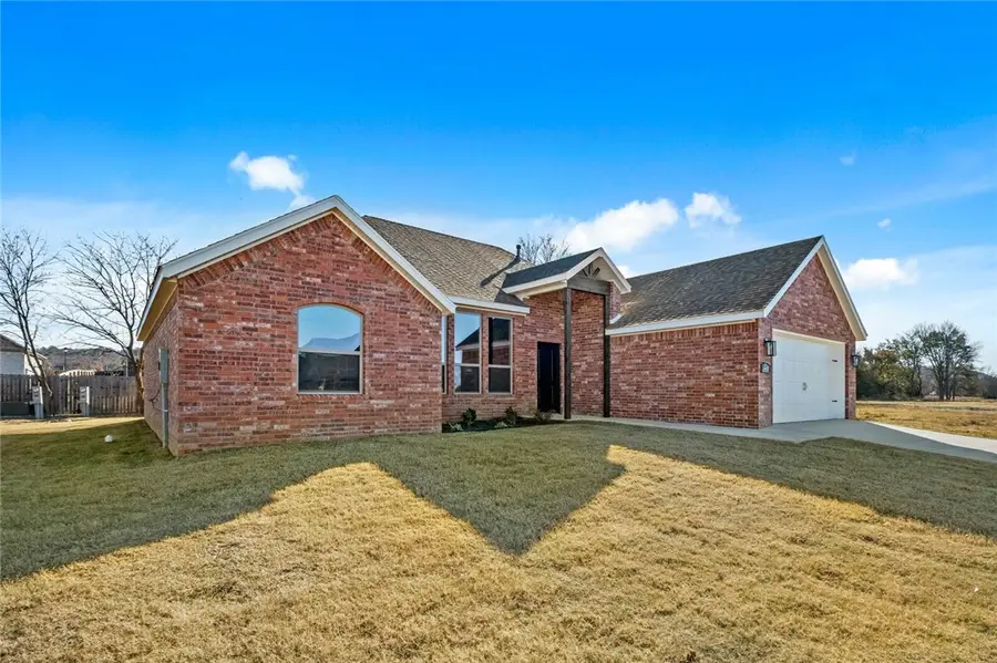 4608 W Triangle Street, Fayetteville, AR 72704 - Image #2