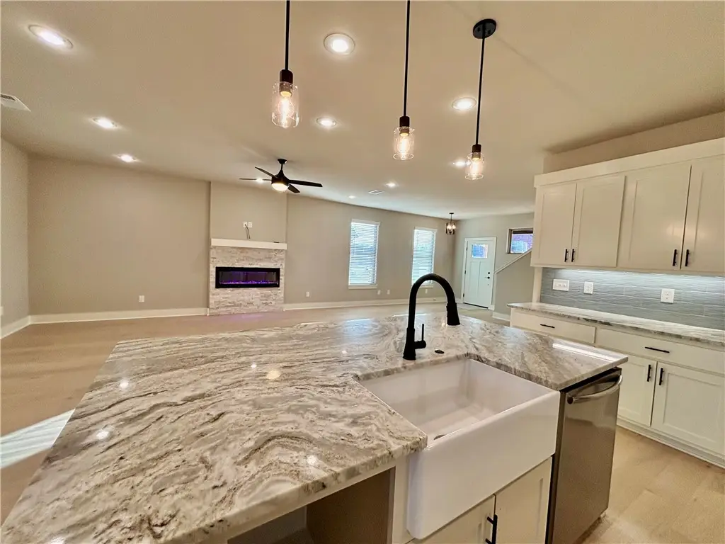 602 Oakley Street, Pea Ridge, AR 72751 - Image #1