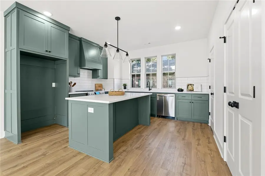 442 E Martin Luther King Jr Boulevard, Fayetteville, AR 72701 - Image #3