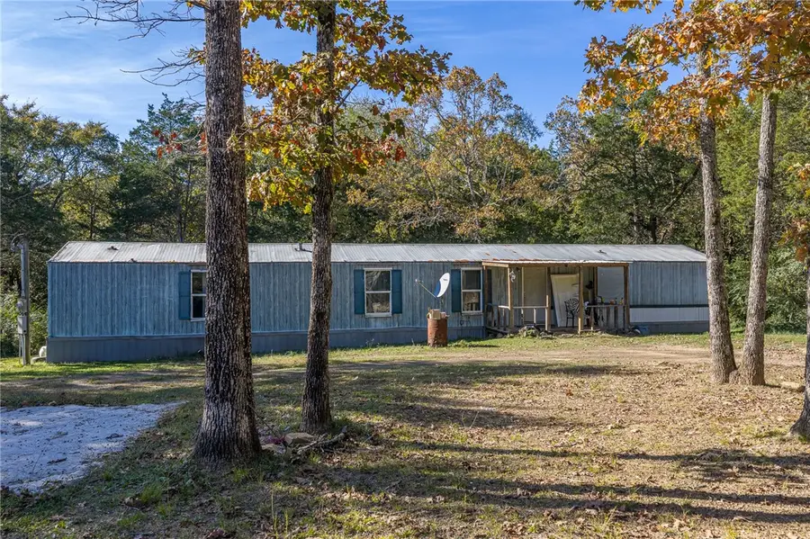 7911 Zachary Trail, Rudy, AR 72952 - Image #3