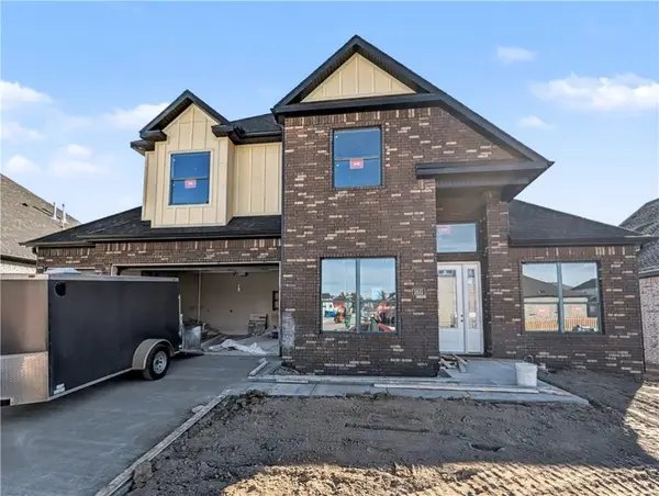 1831 Bluestem Drive, Centerton, AR 72719