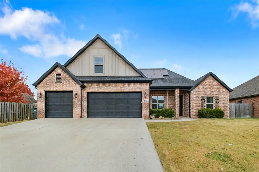 4222 E Troon Drive, Fayetteville, AR 72701 - Image #1