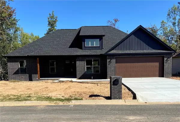 5024 Hackatton, Sherwood, AR 72120