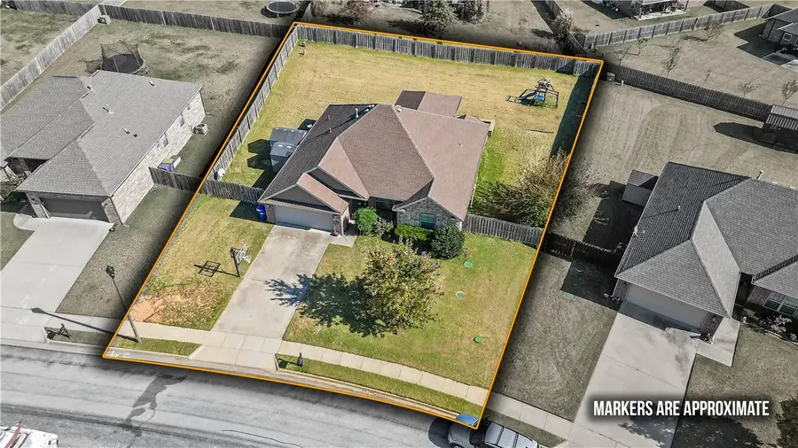 201 Cherokee Street, Lowell, AR 72745 - Image #2