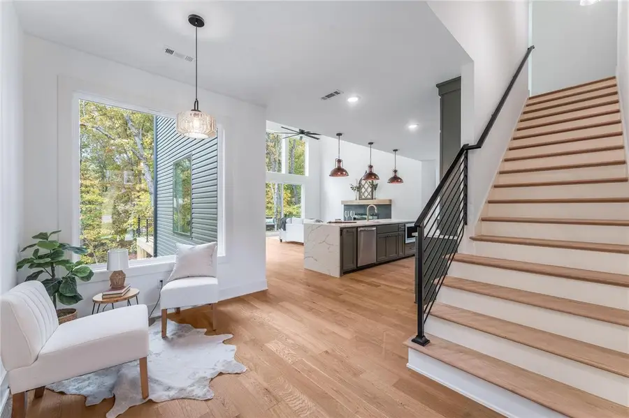 6 Chippenham Lane, Bella Vista, AR 72714 - Image #2