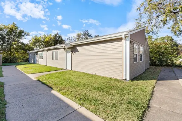308 S Halsey Street #A & B, Siloam Springs, AR 72761