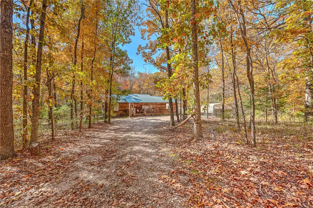 7977 Berry Avenue, Seligman, MO 65745 - Image #1