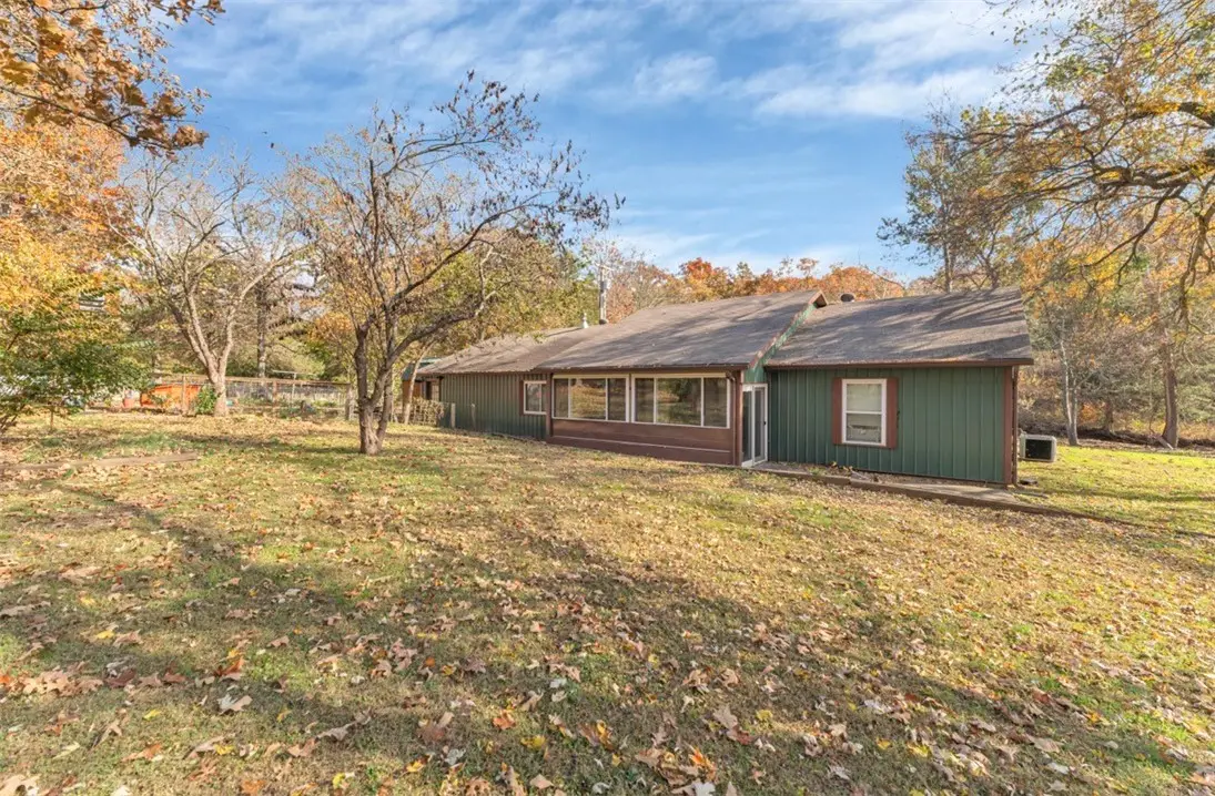 10088 Whitehouse Road, Fayetteville, AR 72701 - Image #1