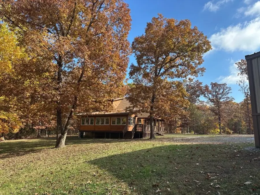 11365 Wildwood Way, Gravette, AR 72736 - Image #3