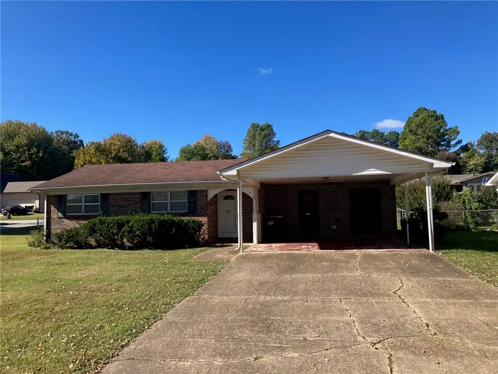 2 Cresthaven Avenue, Harrison, AR 72601 - Image #1