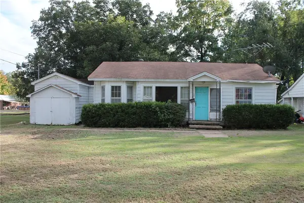 604 E 5th Street, Russellville, AR 72801