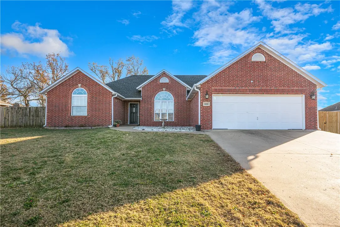 6008 David Drive, Siloam Springs, AR 72761 - Image #1