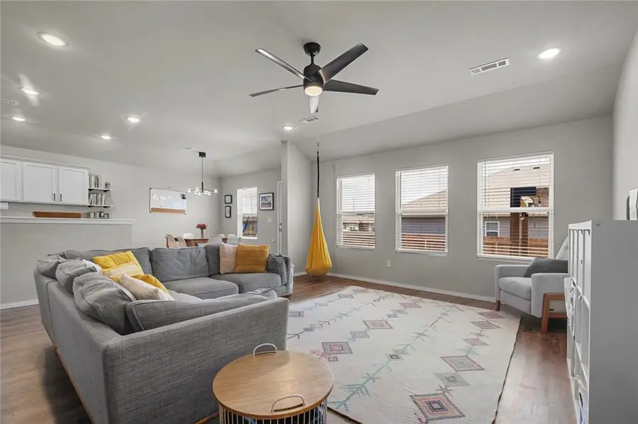 920 Queen Street, Centerton, AR 72719 - #3