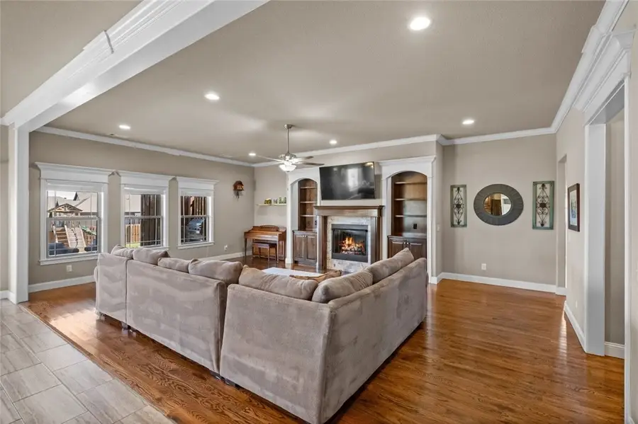 811 Valley Lane, Elm Springs, AR 72762 - Image #3